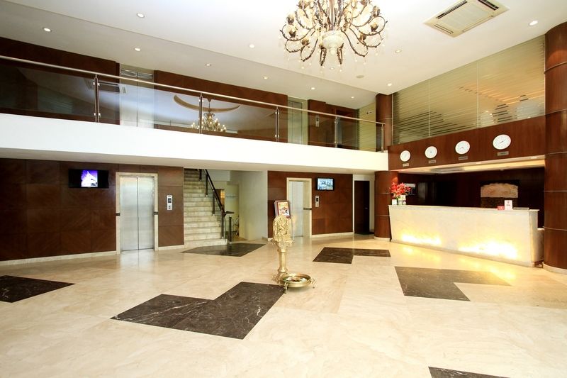 Shravanthi Sarovar Portico Bangalore Exterior foto