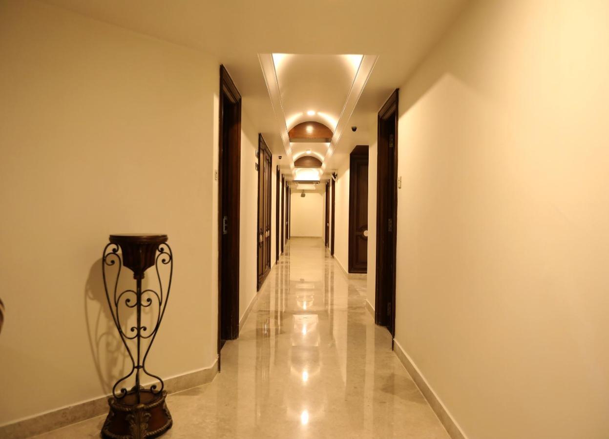 Shravanthi Sarovar Portico Bangalore Exterior foto